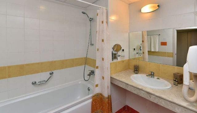 Berlin Golden Beach Hotel - apartment 4ad+1ch or 4 ad
